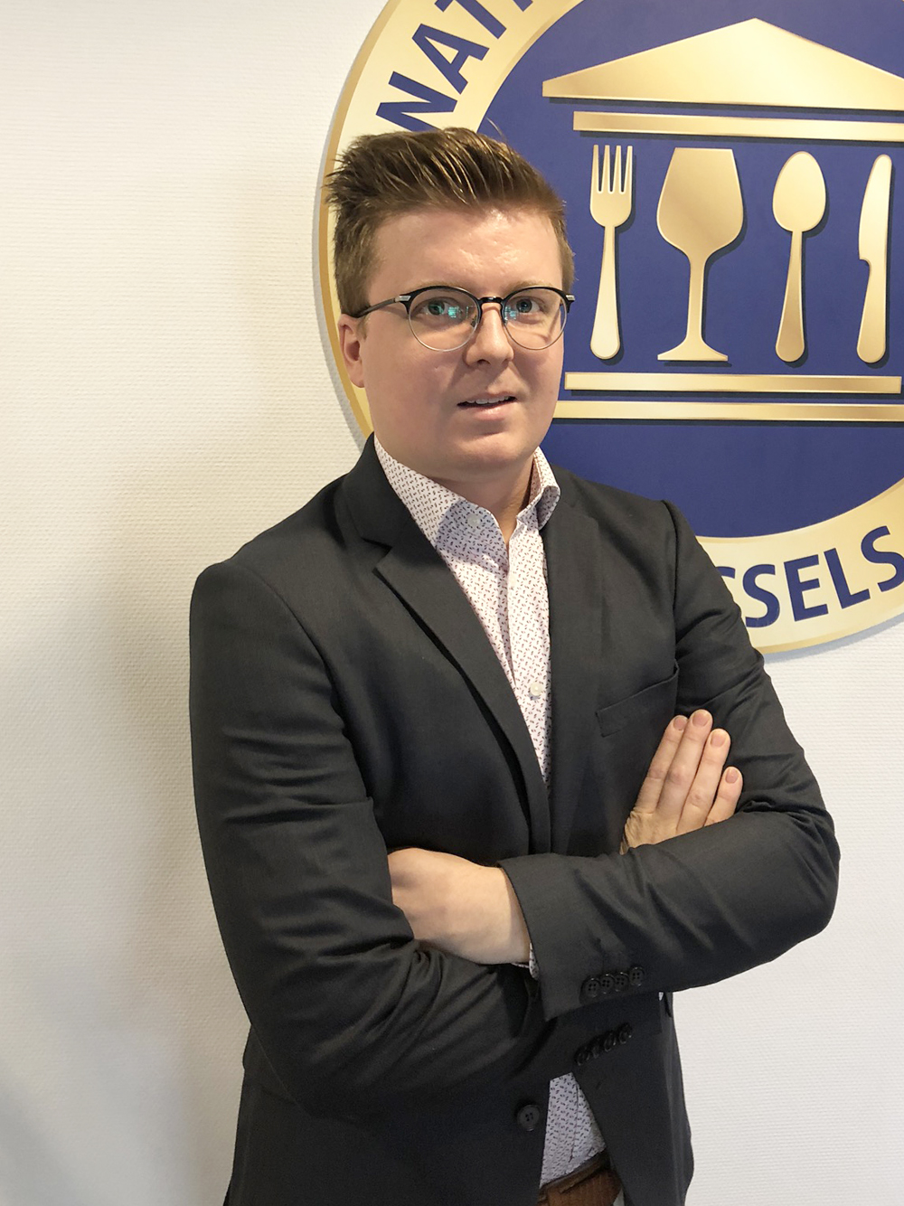 Simon  De Tavernier